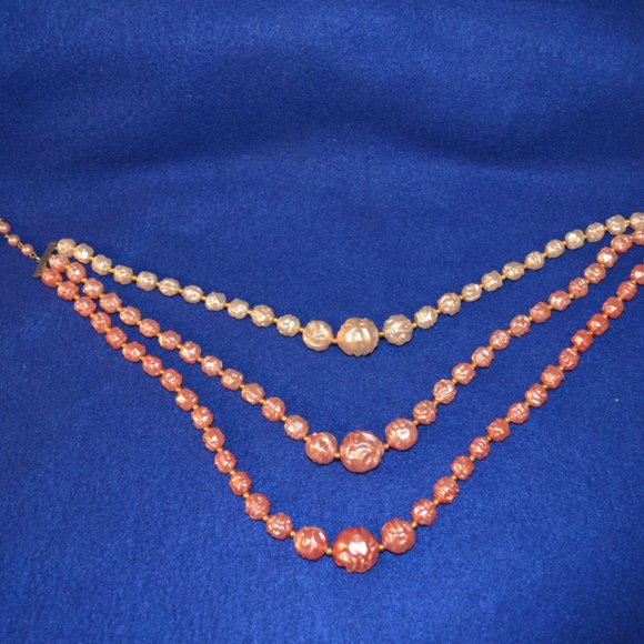 Necklace Adjustable Fastening India Acrylic Beads Three Lines Graduating Length - Picture 4 of 5